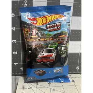 Hot Wheels 2025 Mystery Models #3 Morris Mini Sealed